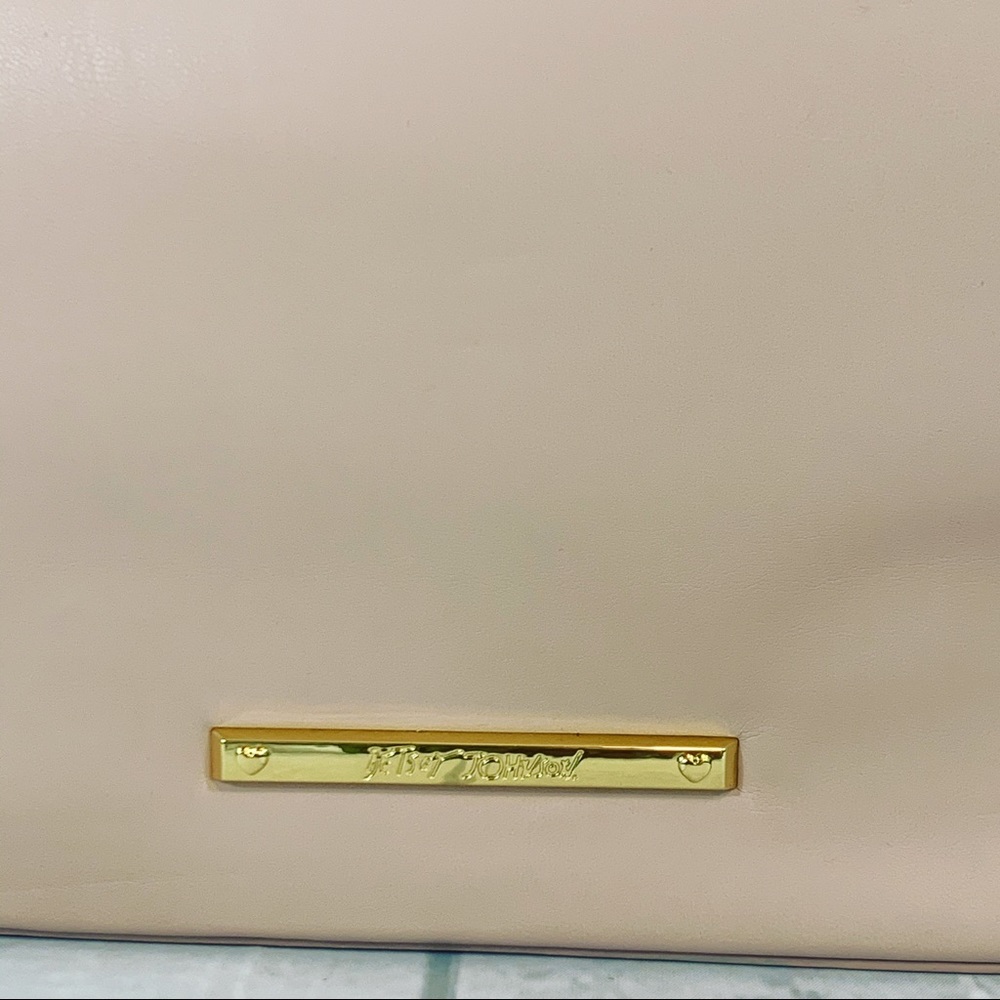 Betsey Johnson Xomya Pink Quilted Blush Tote New - Picture 6 of 15